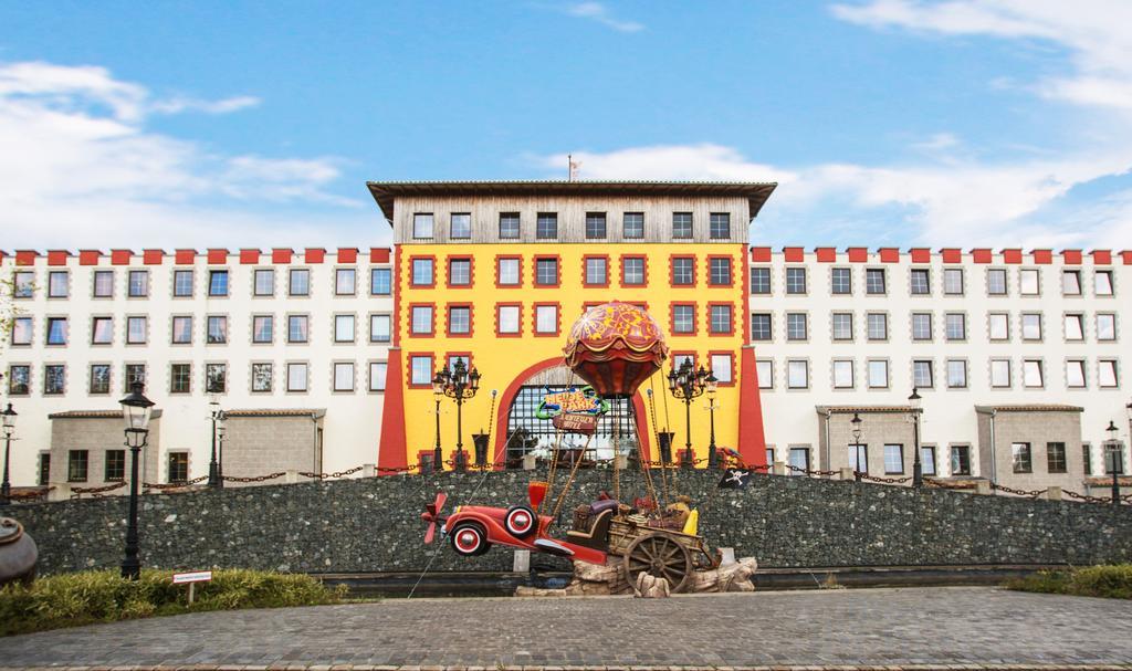 Heide Park Abenteuerhotel 졸타우 외부 사진